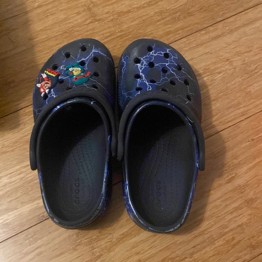 Crocs